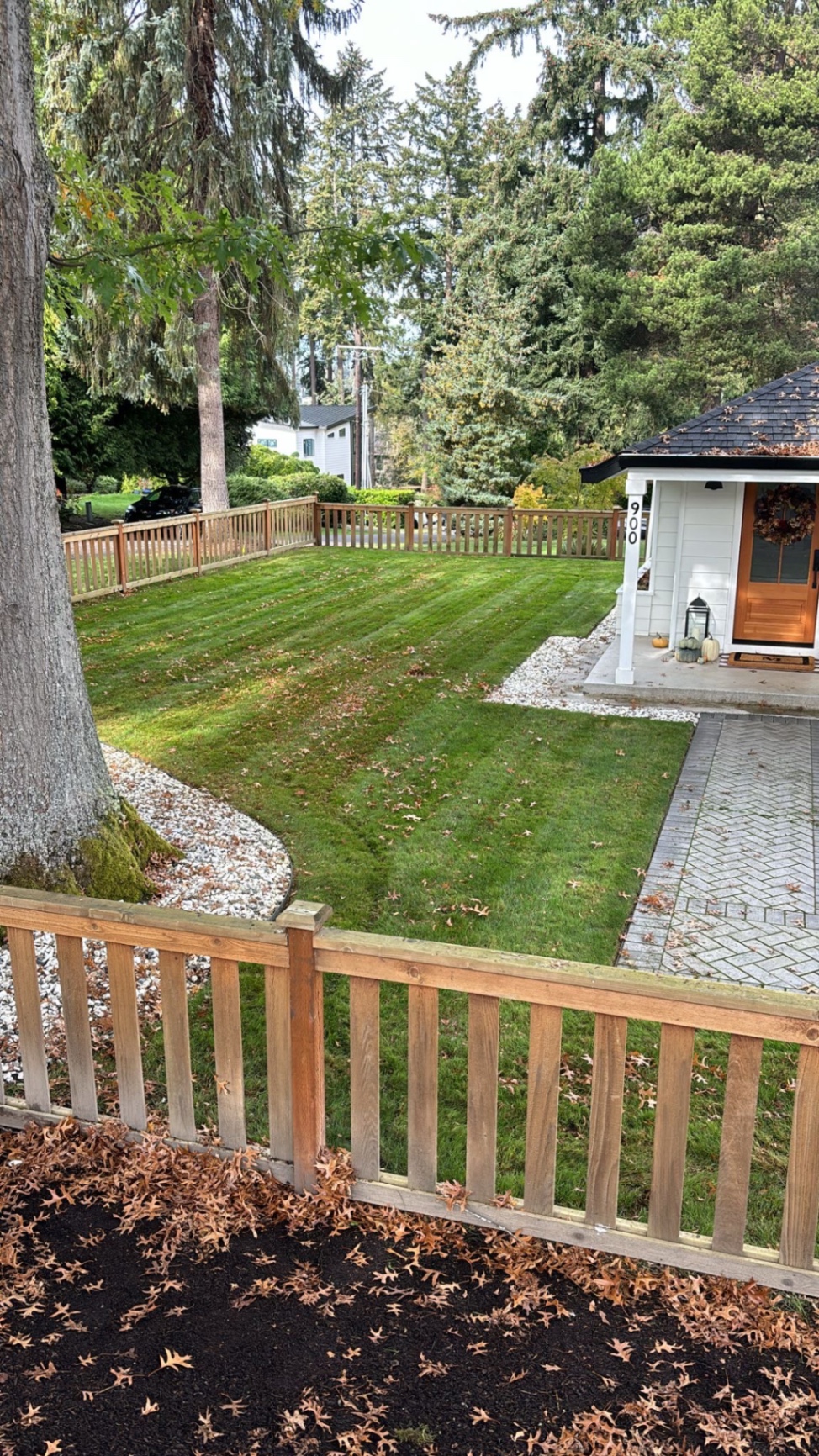 ARATH Lawn Care Services professional in Bellevue